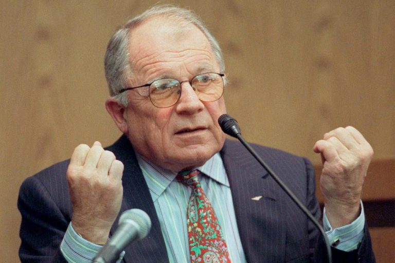 F. Lee Bailey Net Worth: Exploring the Legacy of the Renowned Attorney